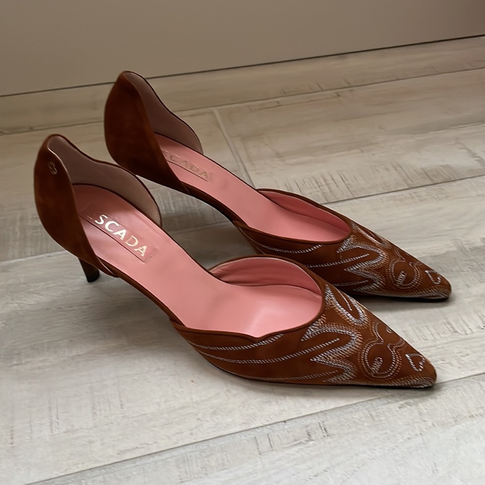 NWOT Escada pump - Picture 3 of 10